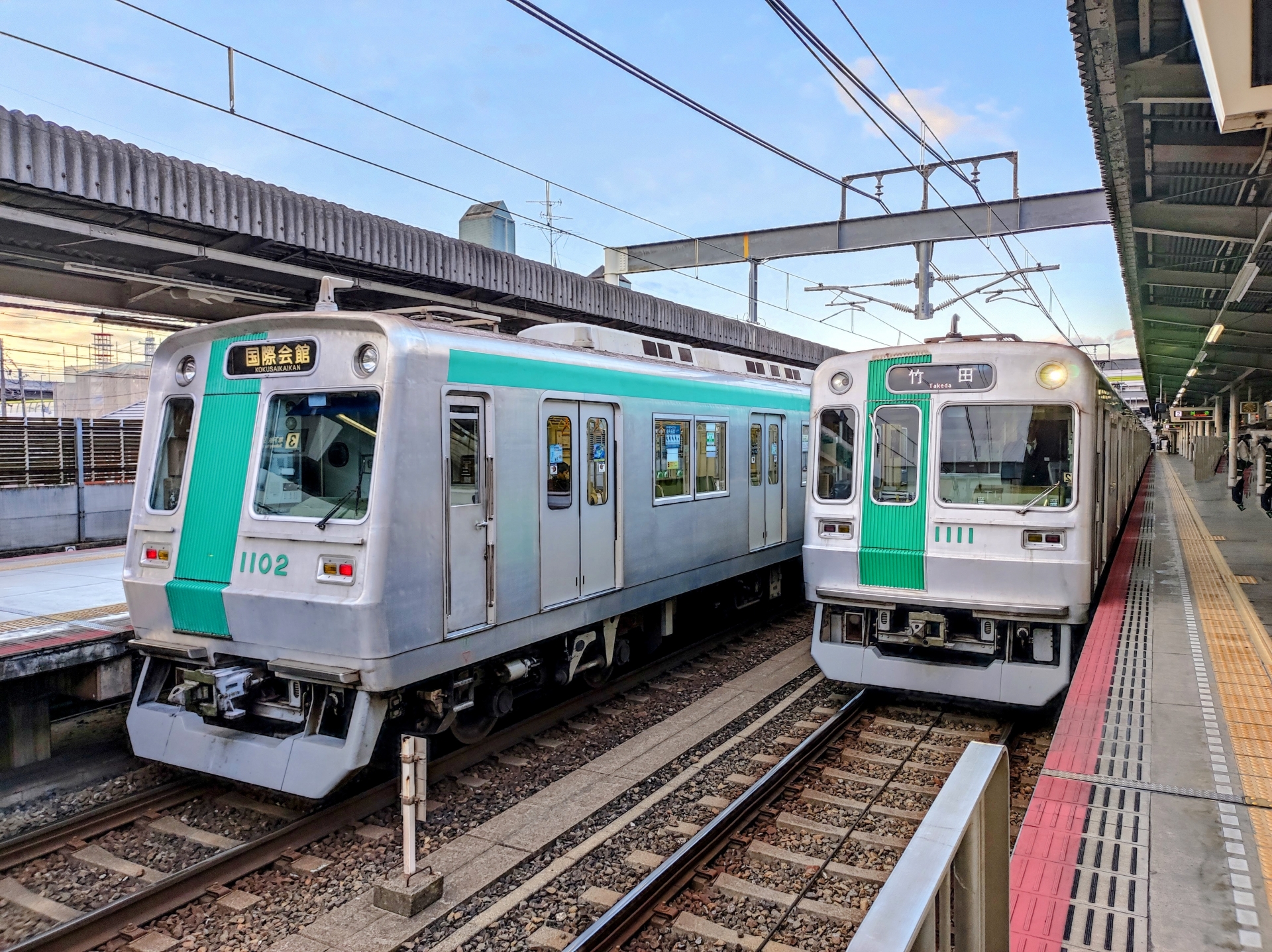 駅の電車